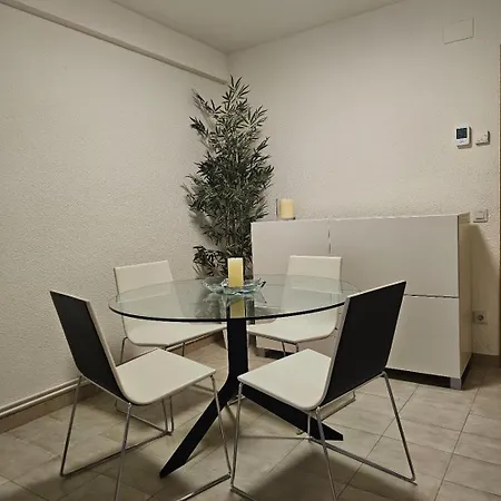 El Pi Con Jardin A 2 Minutos Playa Y 2 Minutos Centro بلاتجا ذارو