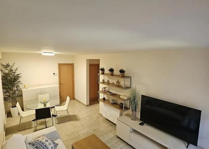 El Pi Con Jardin A 2 Minutos Playa Y 2 Minutos Centro