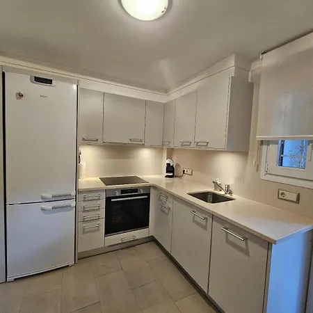 El Pi Con Jardín A 2 Minutos Playa Y 2 Minutos Centro